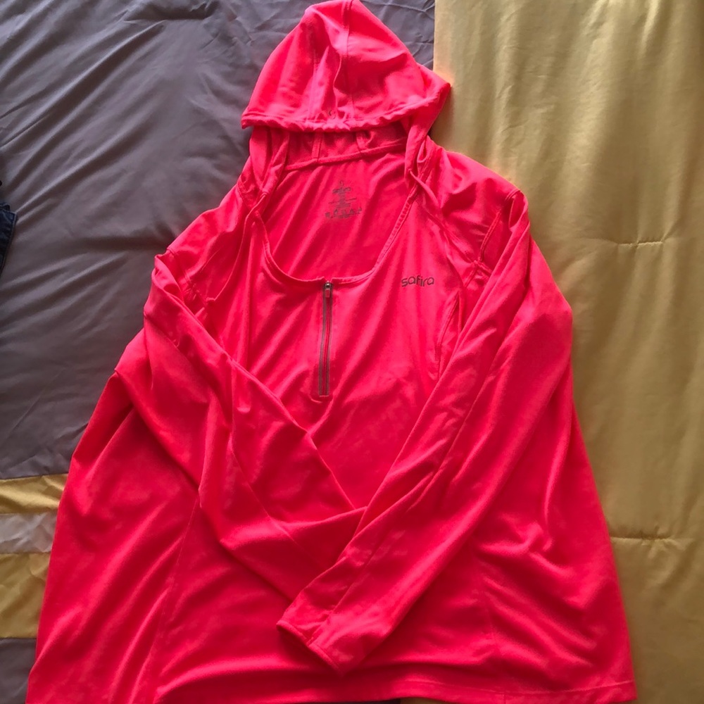 This is activewear from Safira
